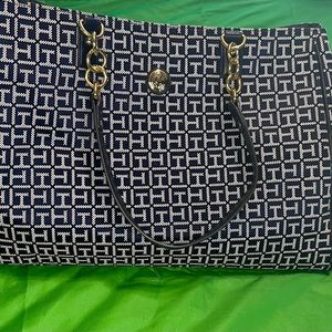 Tommy Hilfiger shoulder bag.
